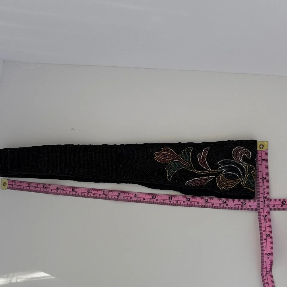 Embroidered Black vintage belt size Medium